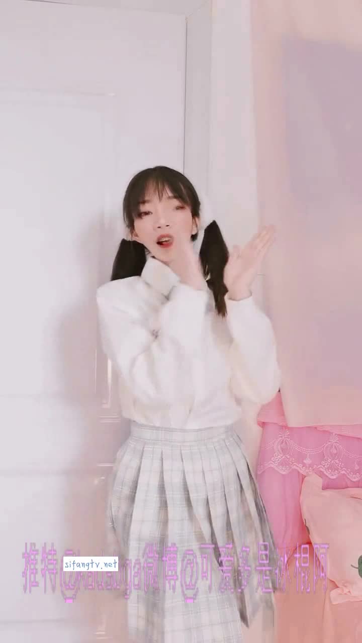 (3)