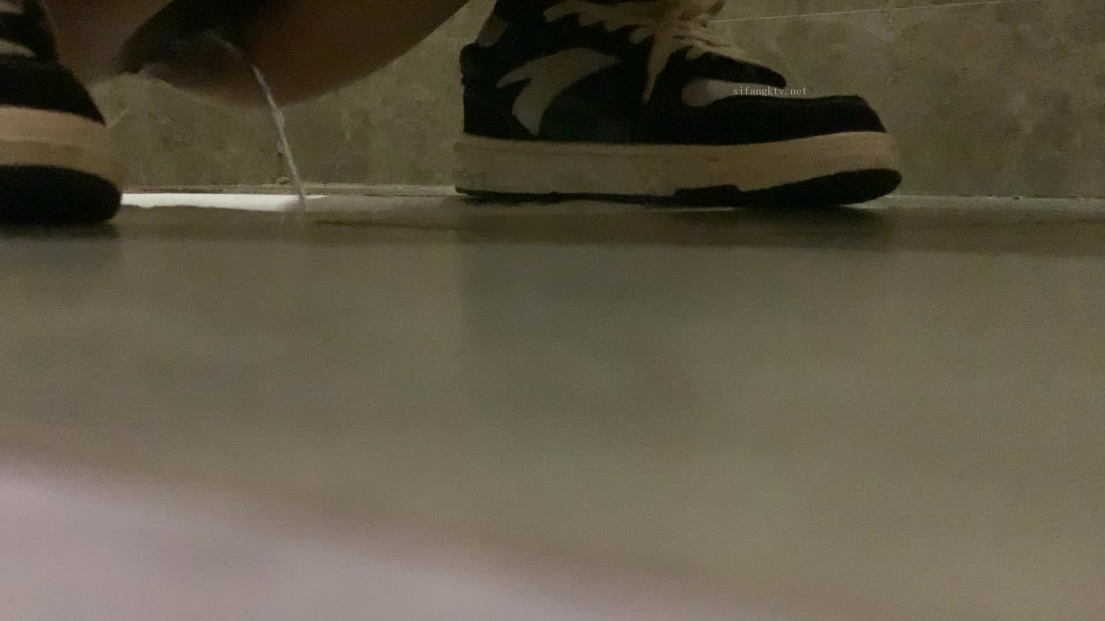 11111(11)