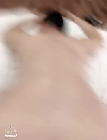 1565886693013