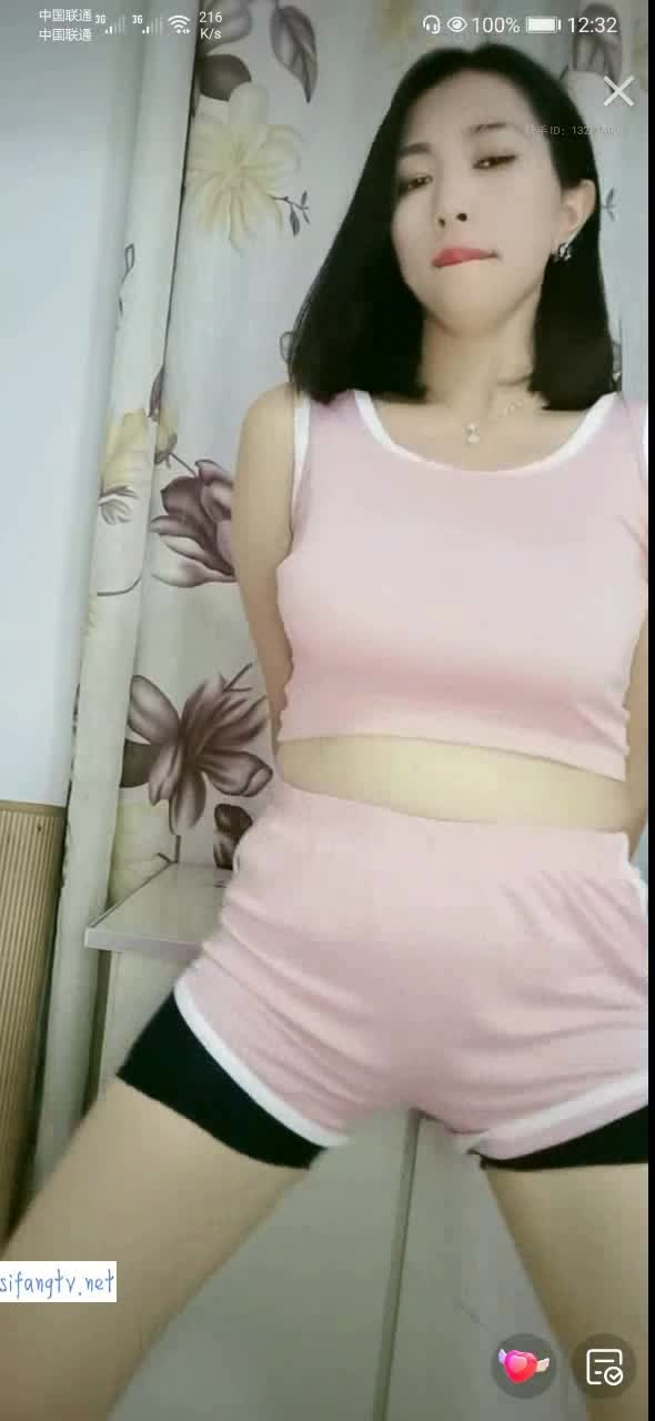 3 (9)