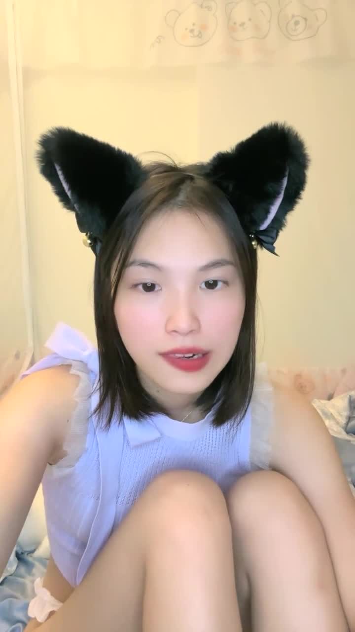  (22)