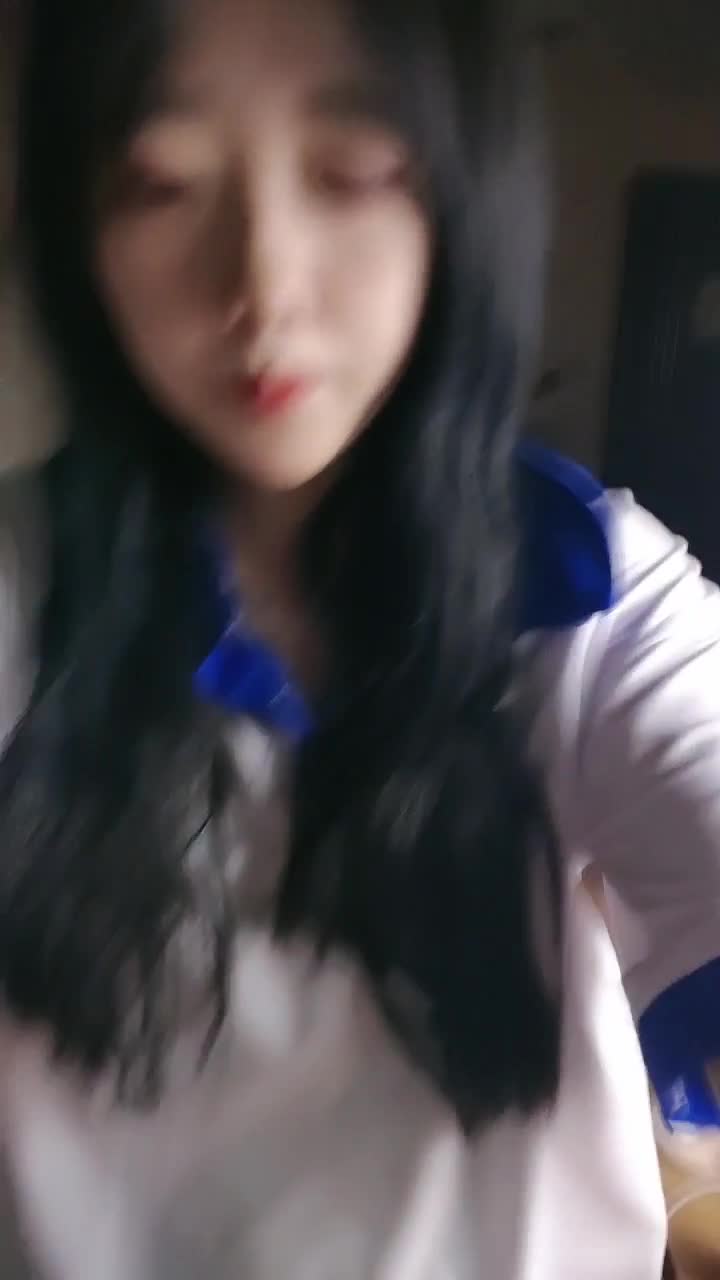  (9)