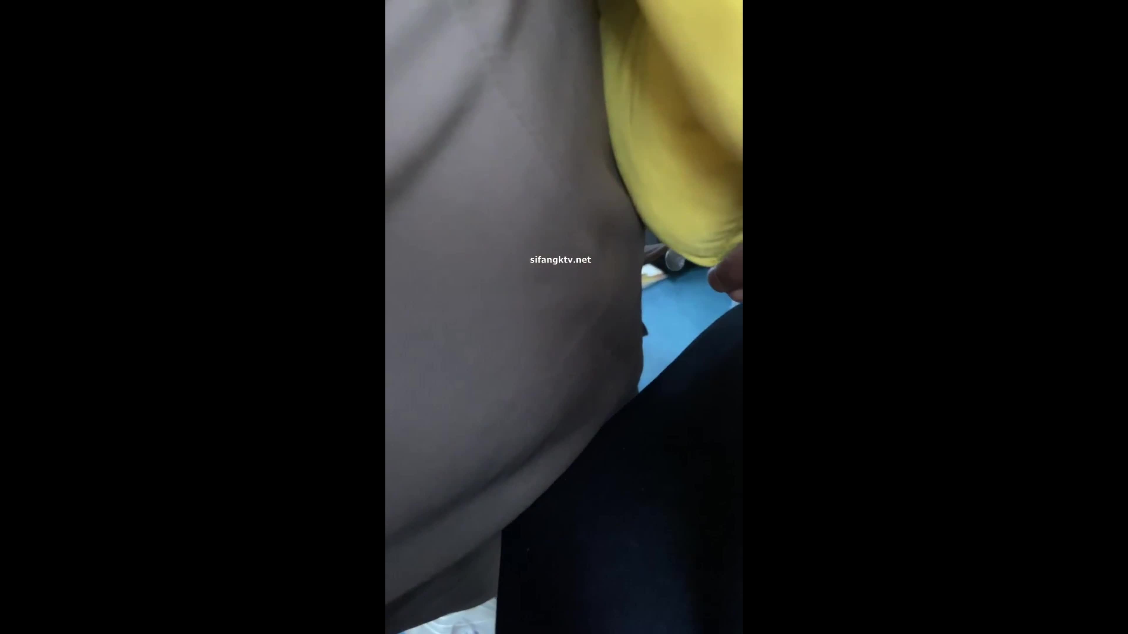 6 (9)