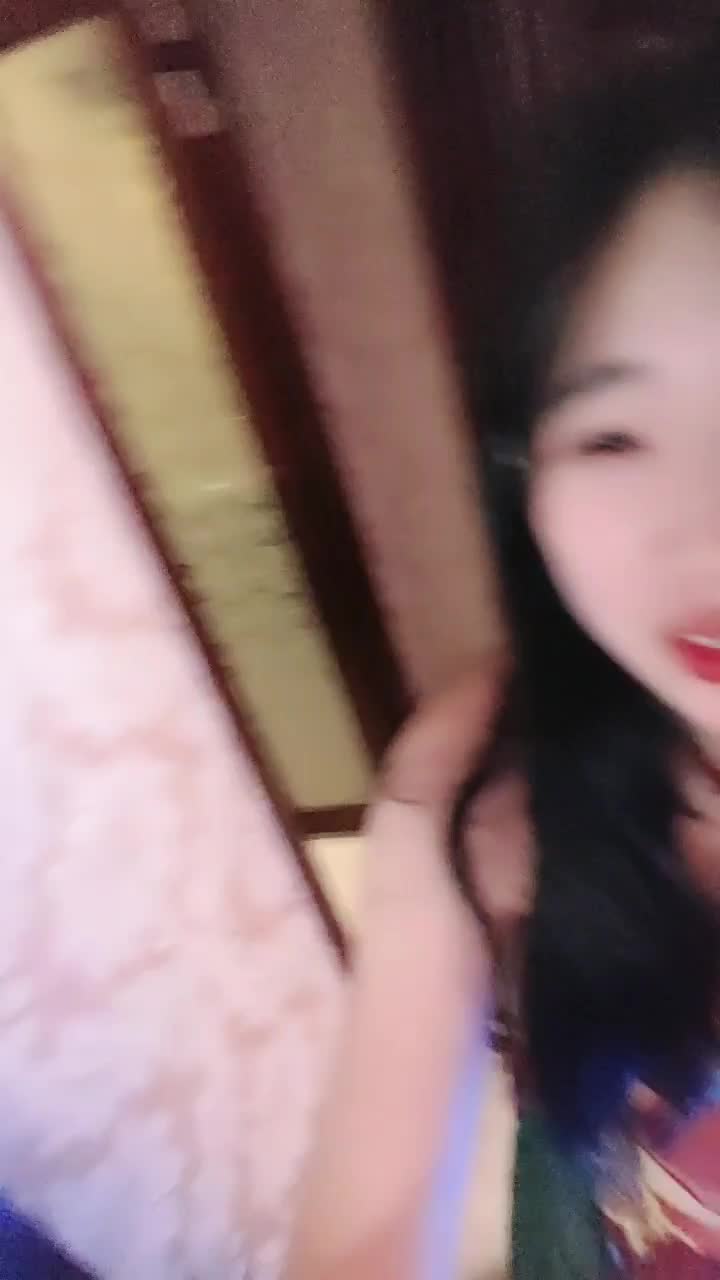  (7)