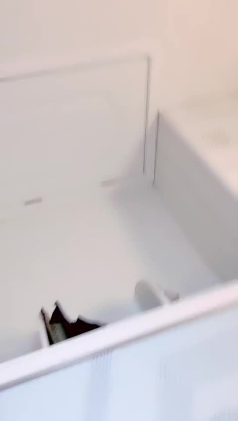  (8)