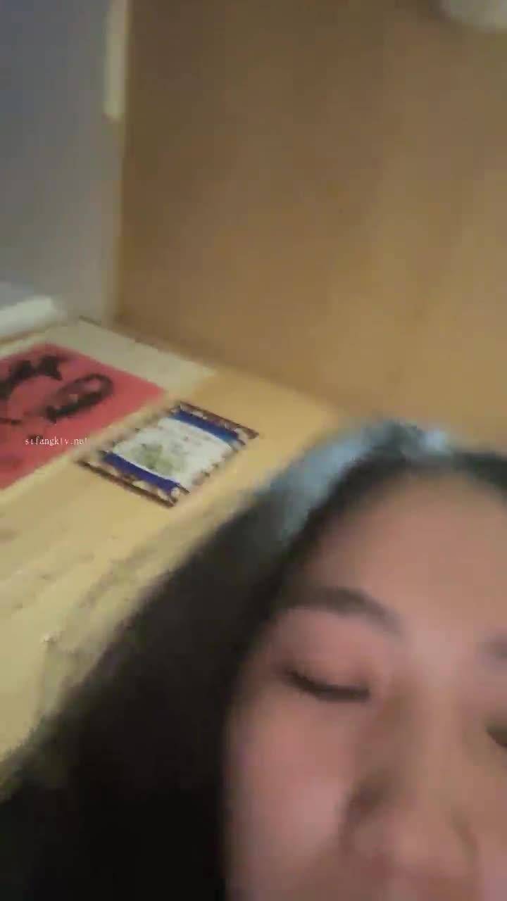  (7)
