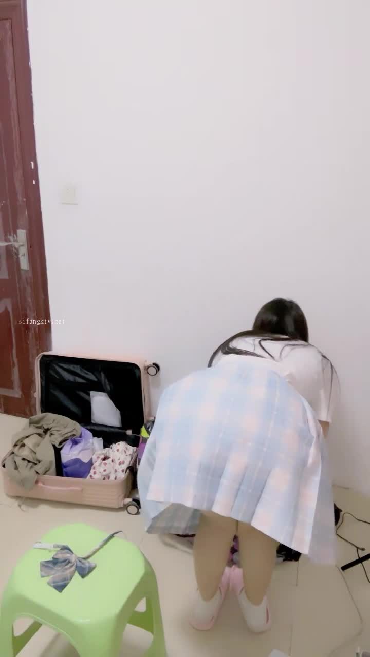  (14)