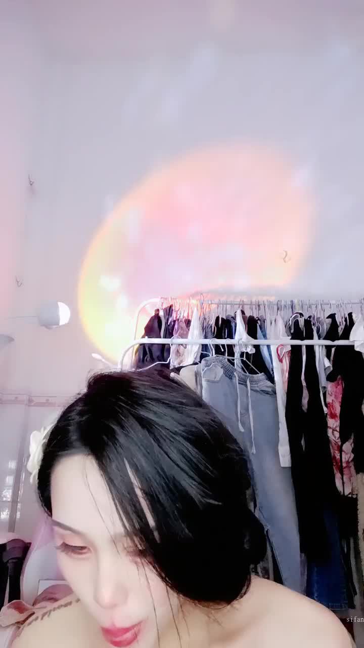  (10)