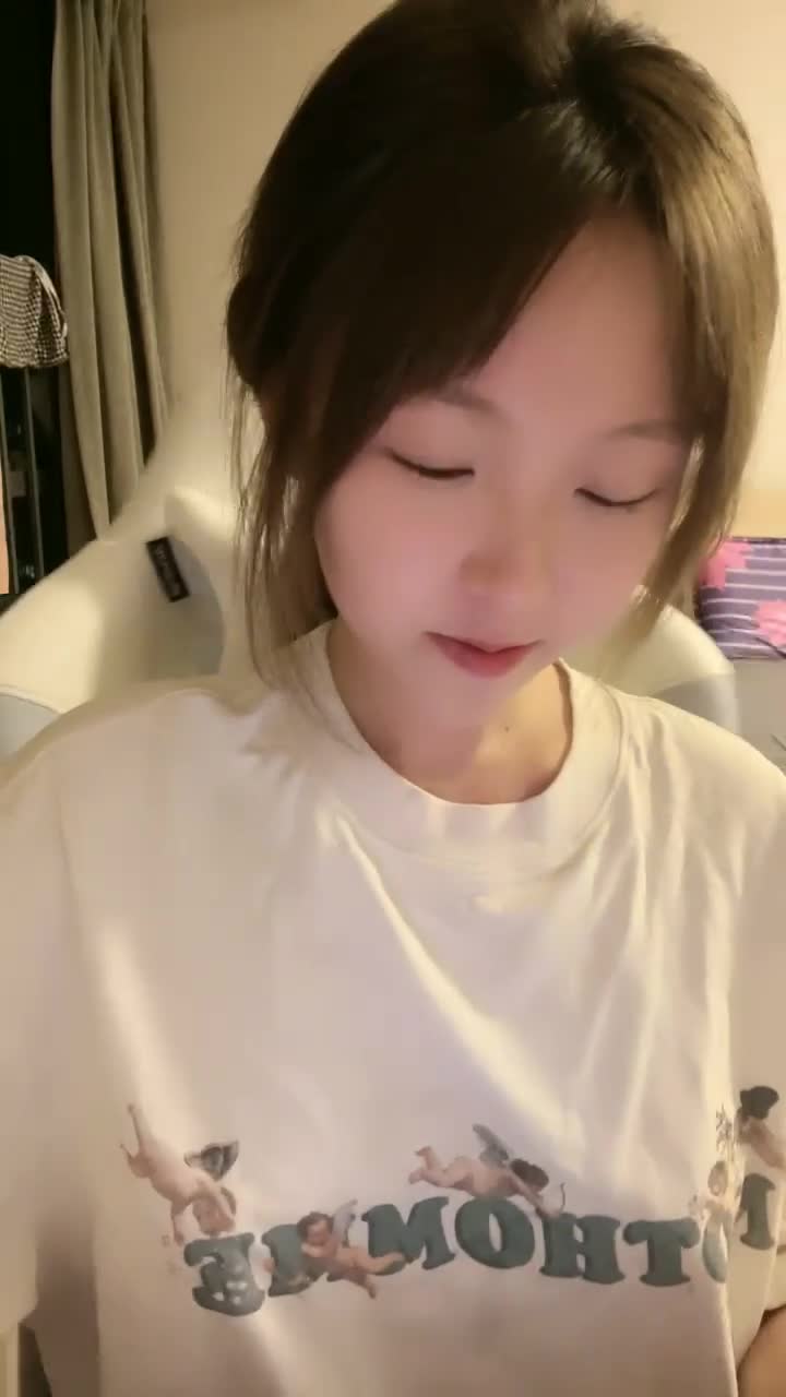  (22)