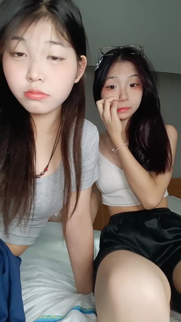  (10)
