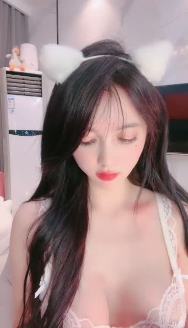  (10)