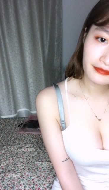  (9)