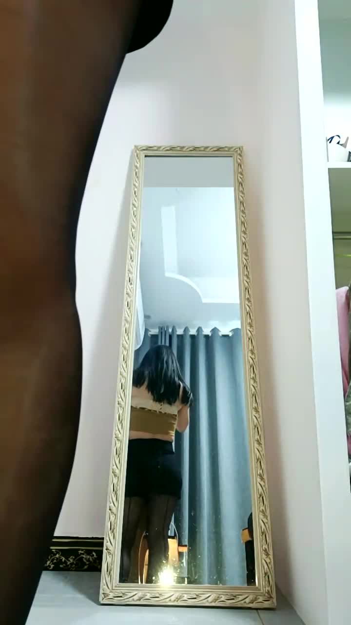  (12)