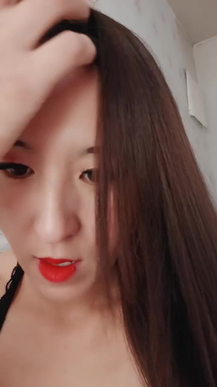 (9)