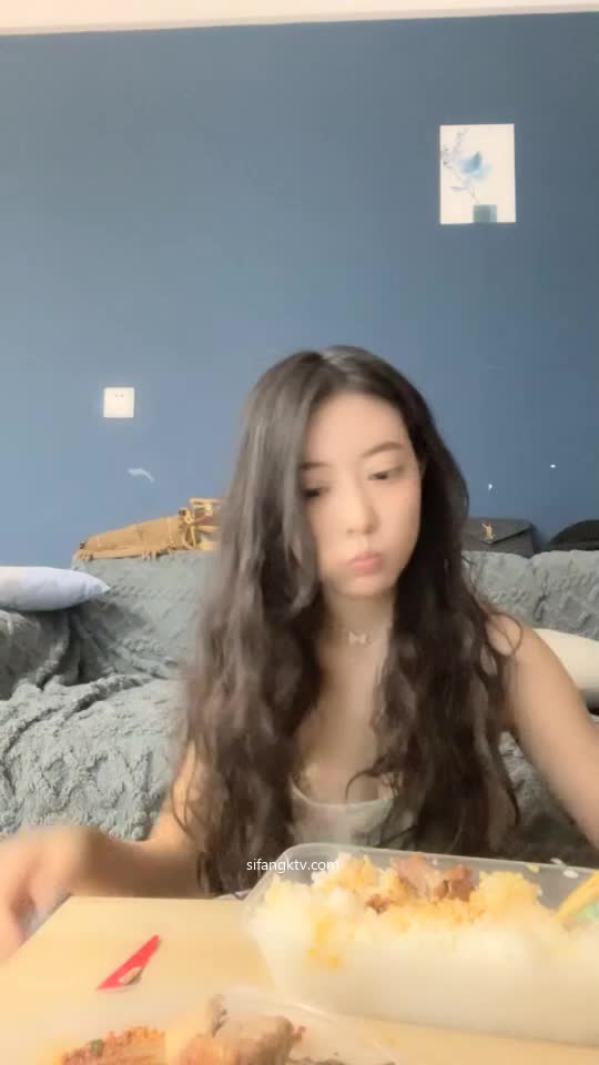  (10)