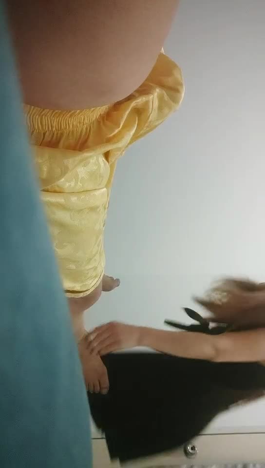 01899
