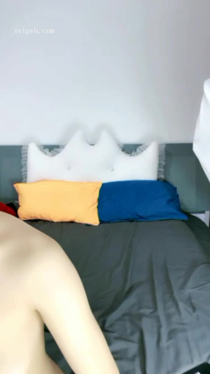  (7)