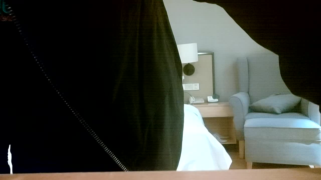  (36)