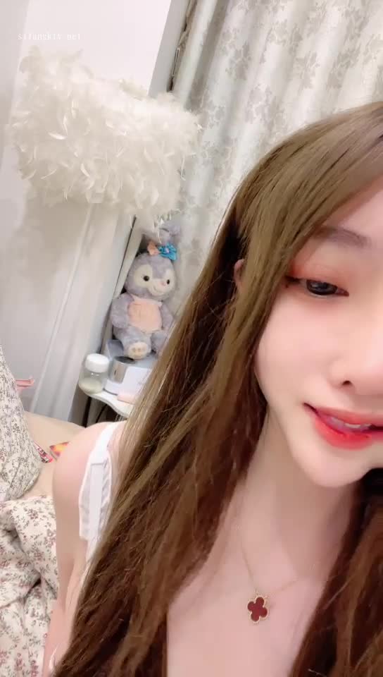  (18)