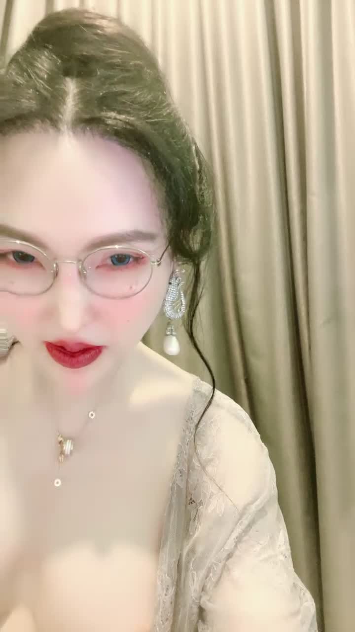  (22)