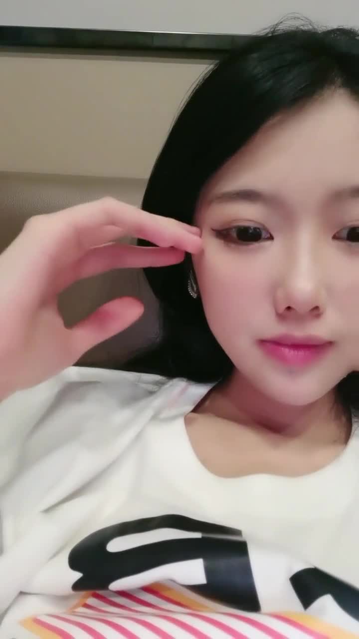  (47)
