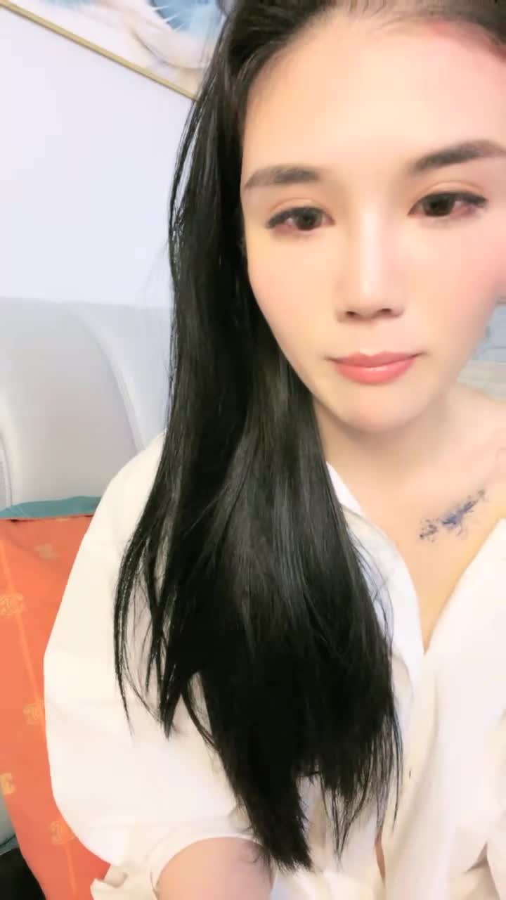  (81)
