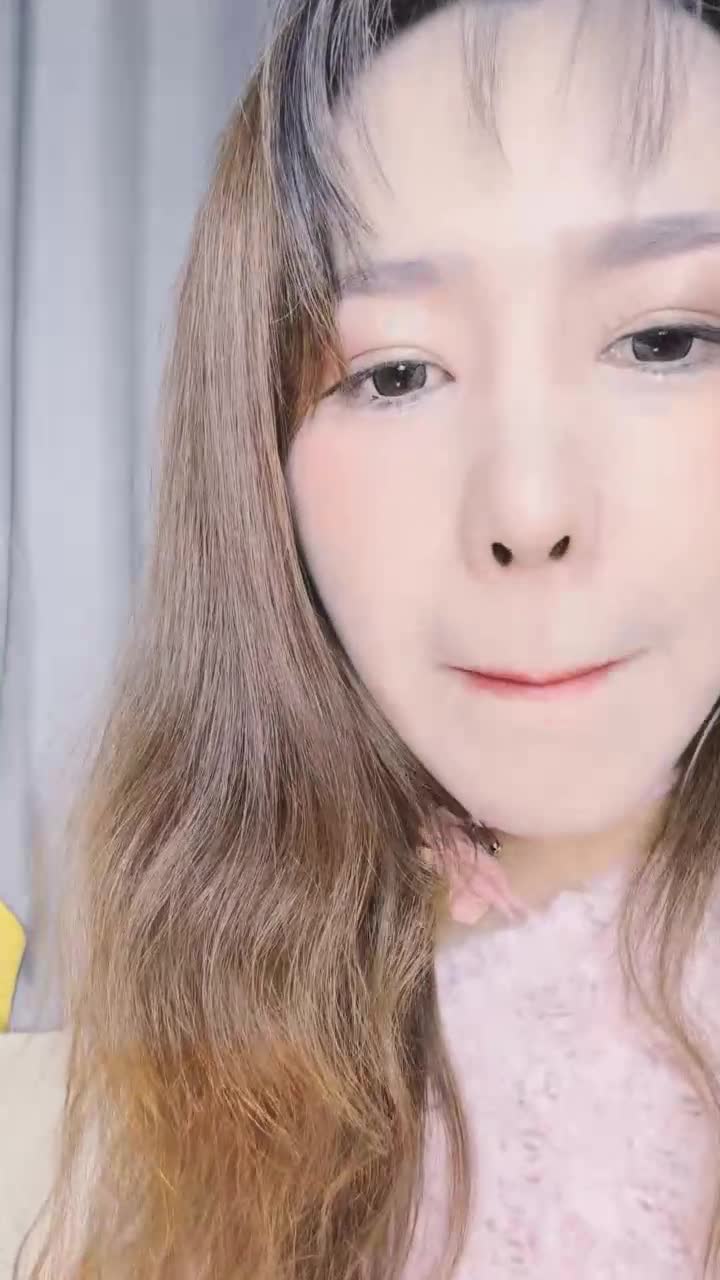  (12)