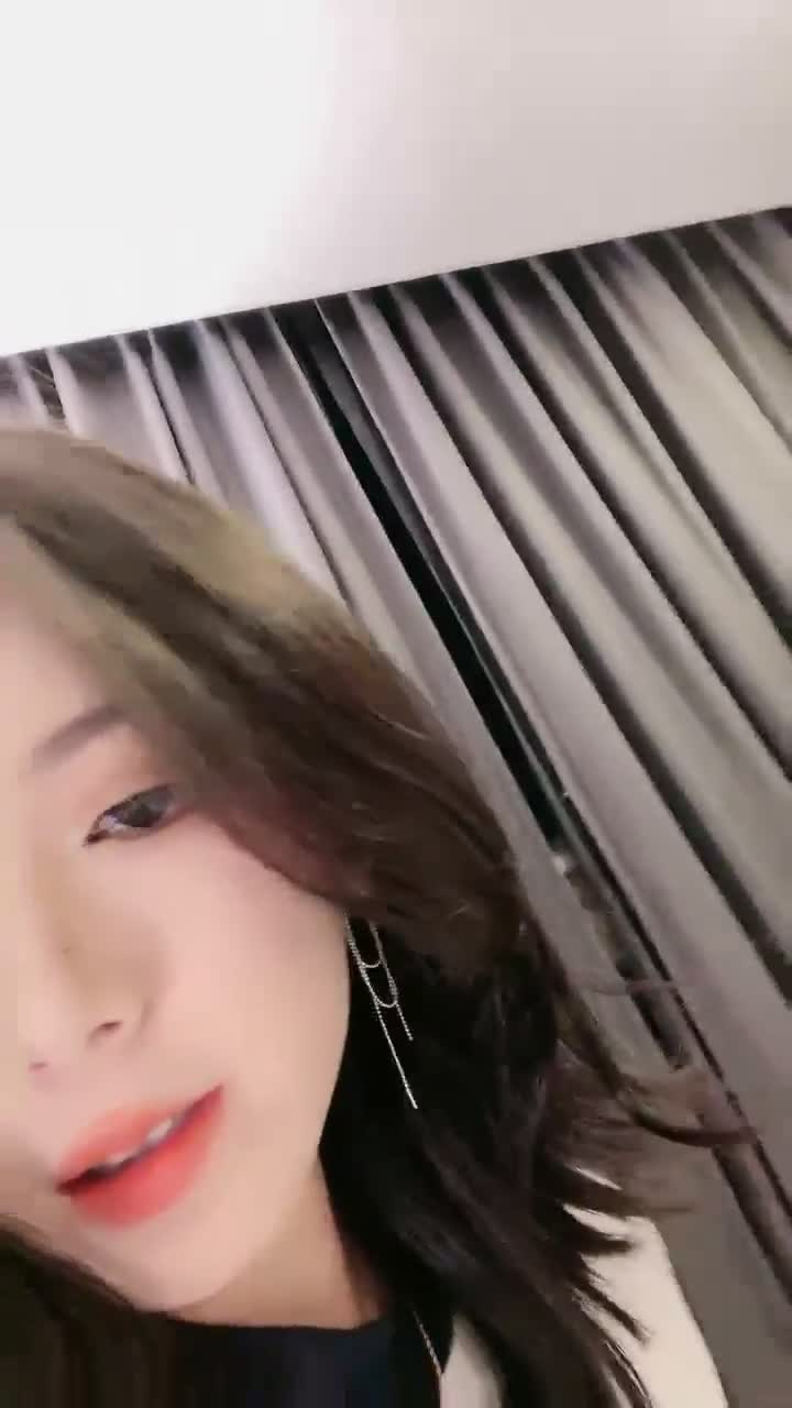  (16)
