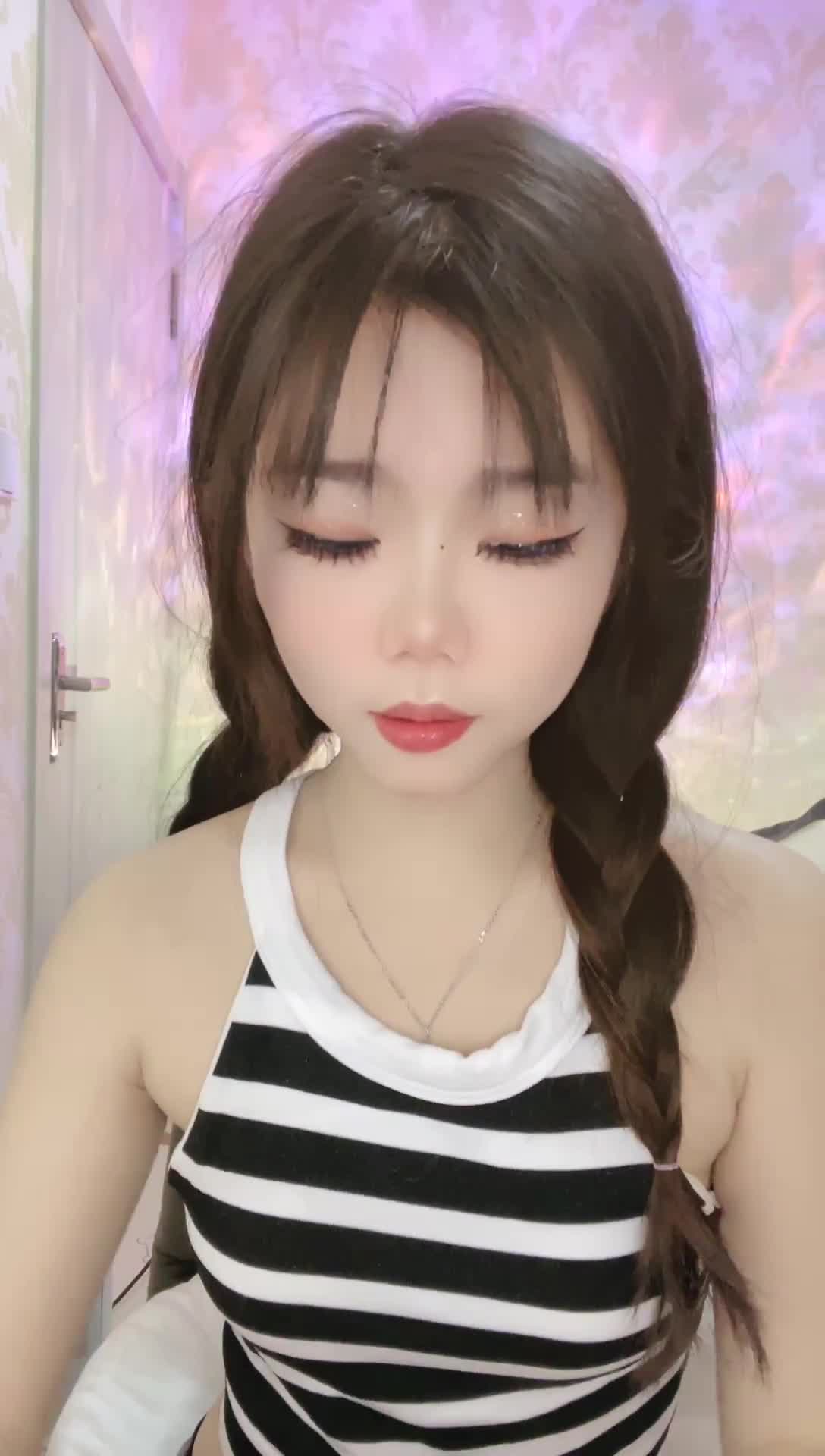  (6)