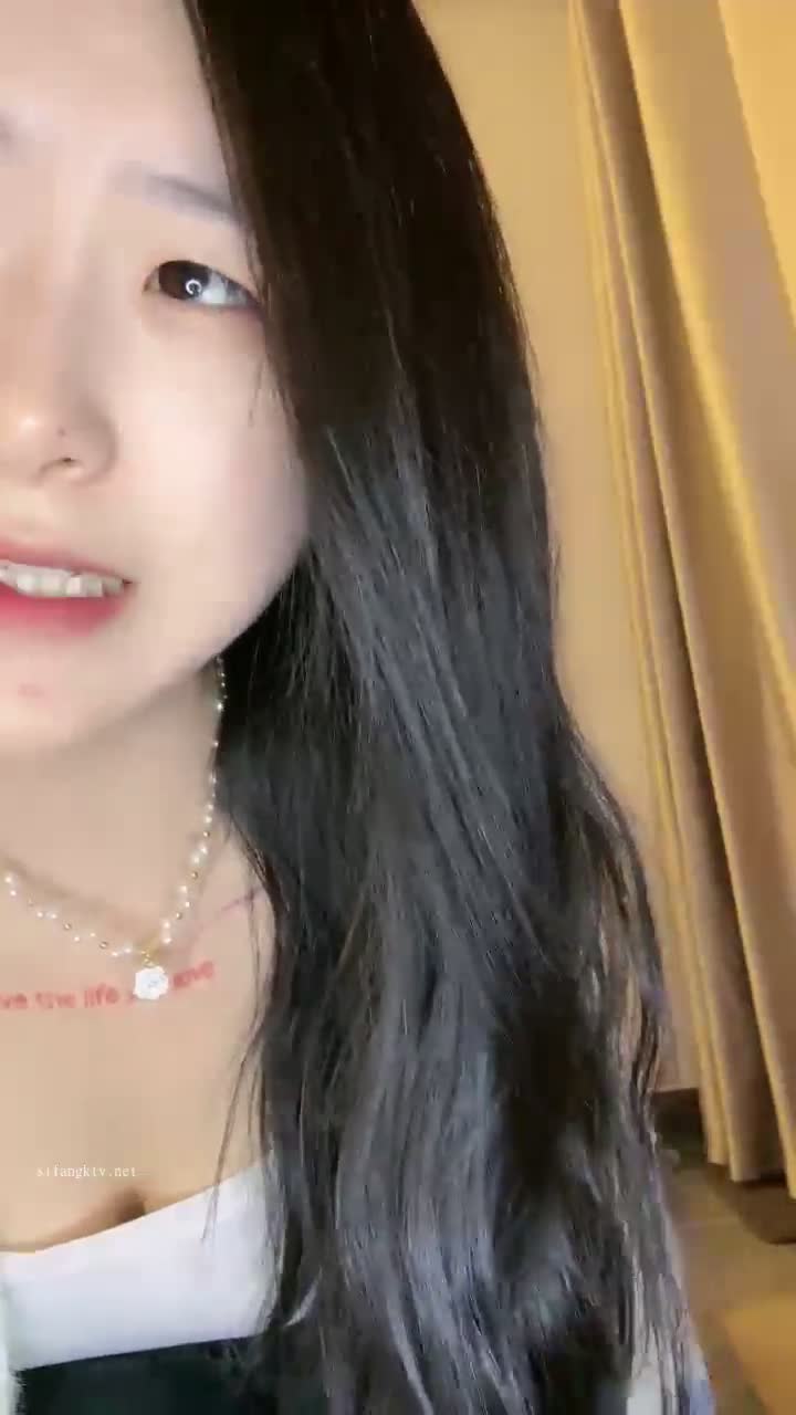 极品性感小姐姐无毛粉穴黑丝诱惑【成都丝丝】开裆黑丝69姿势互舔主动骑乘内射  更新至3月29【100v】 (37)