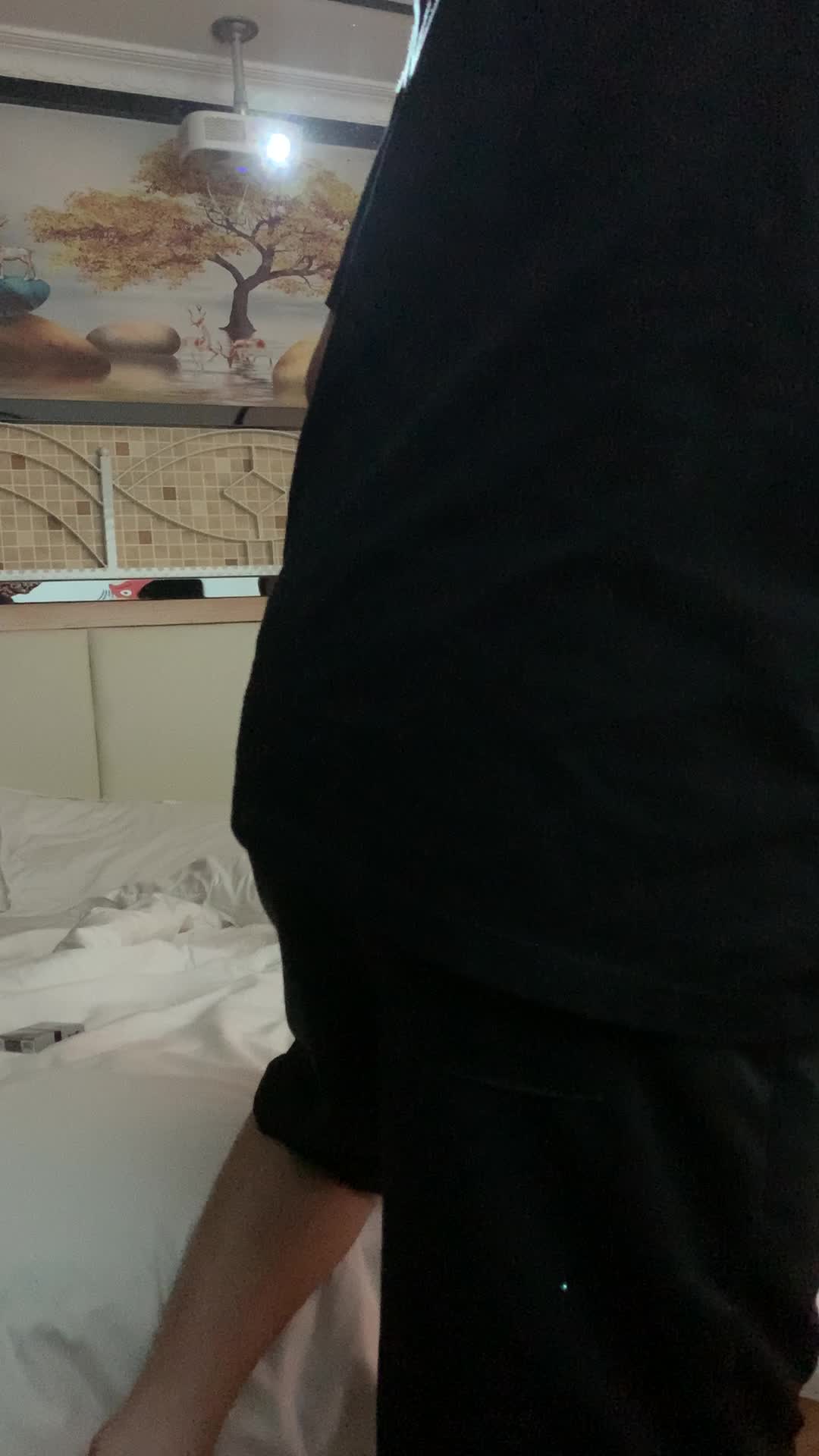  (3)