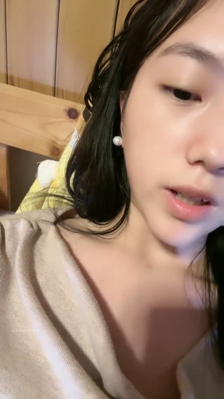  (40)