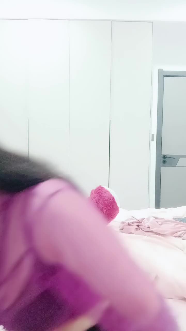  (3)