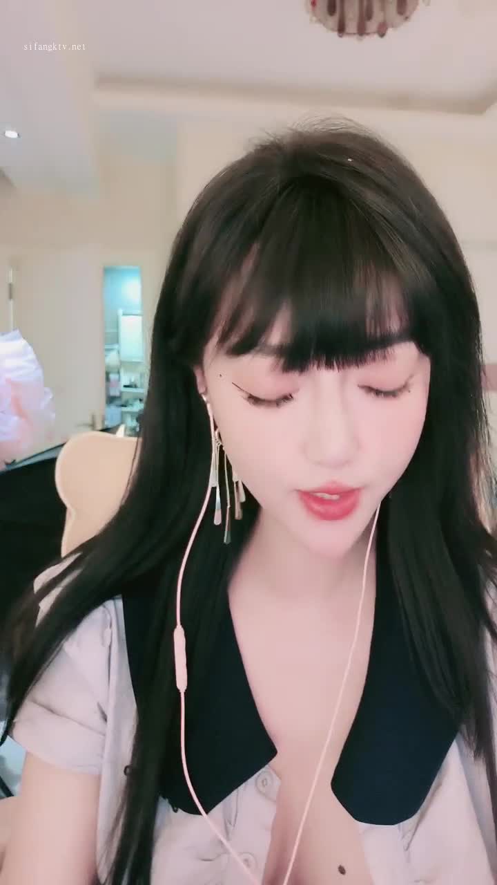 1 (27)