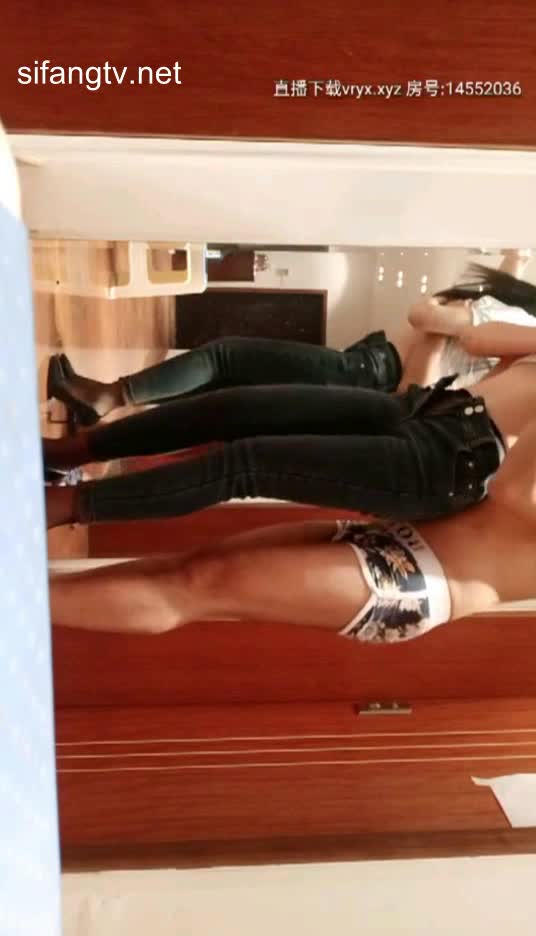  (82)