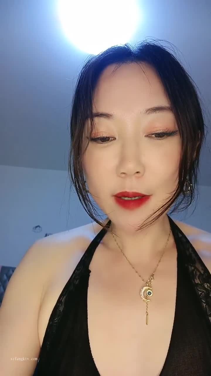  (47)