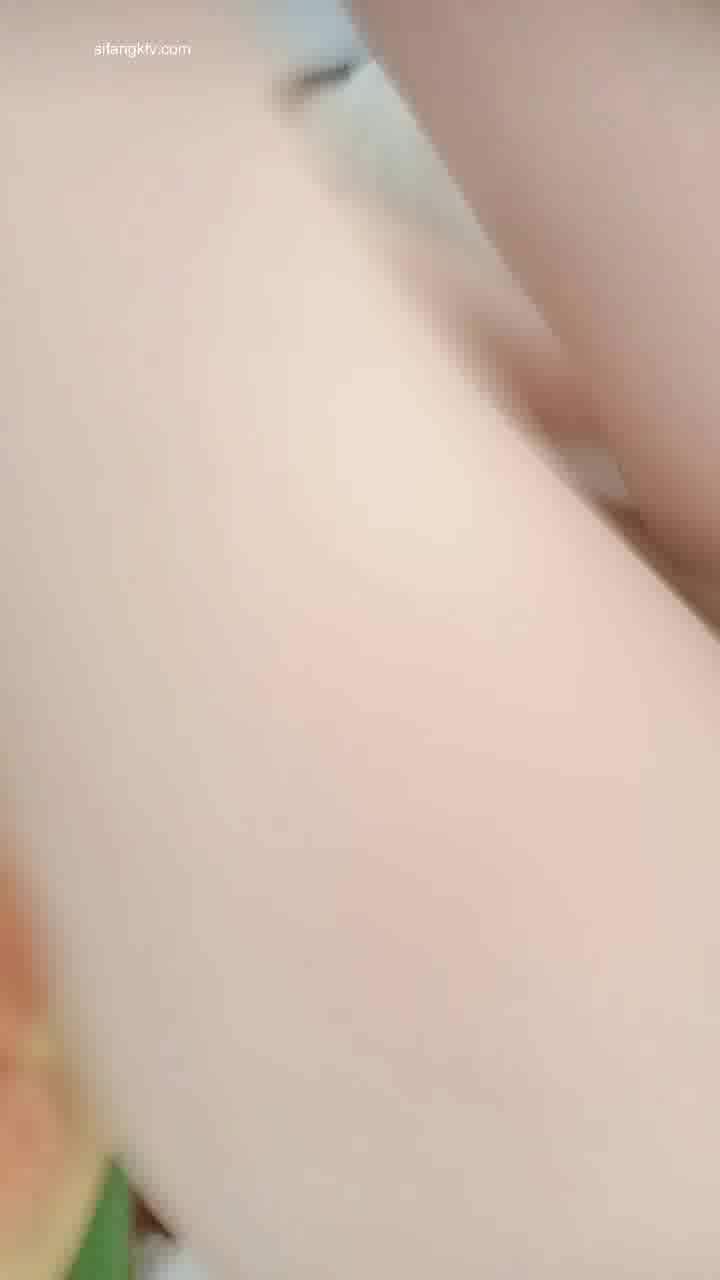  (10)