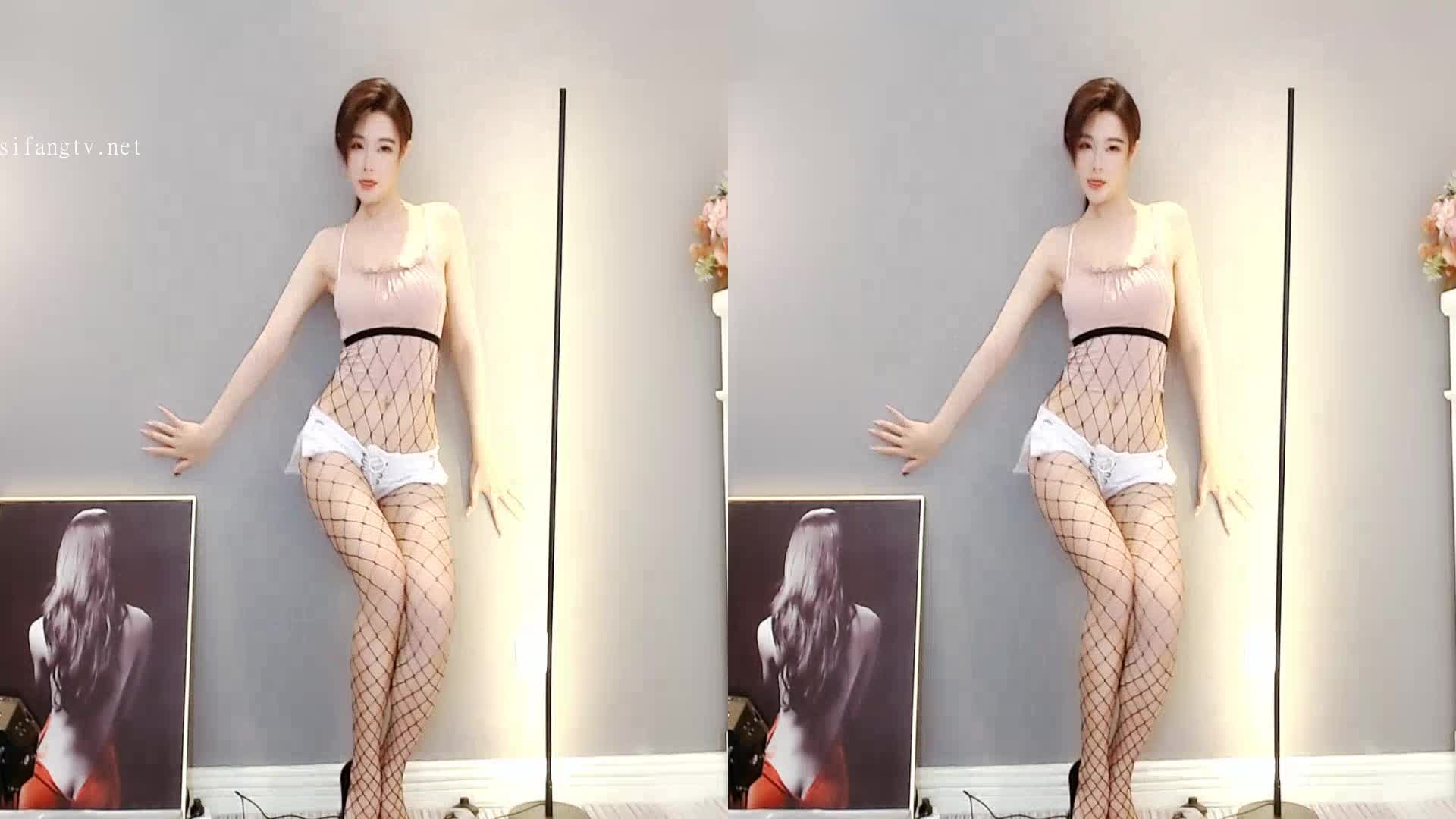 33