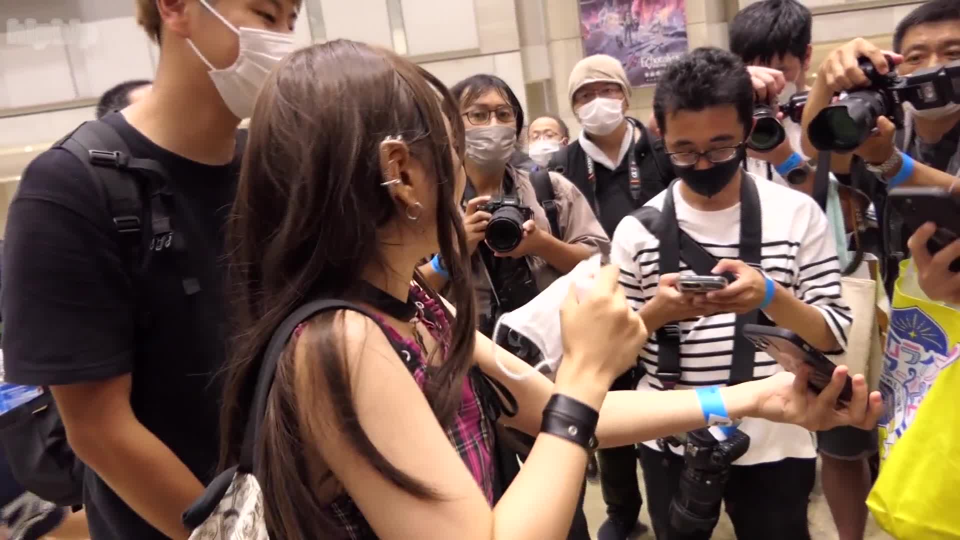 2048.hk@06
