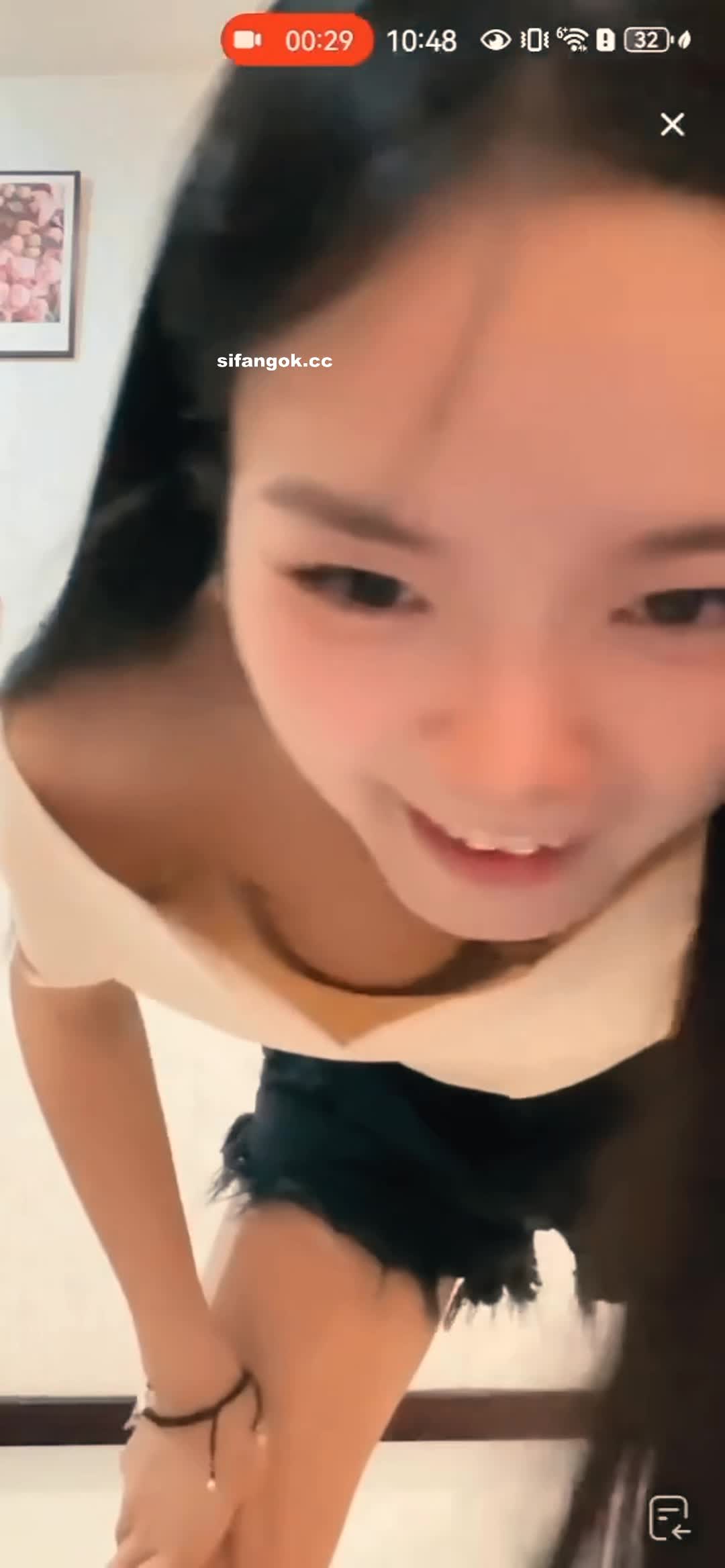 (211)