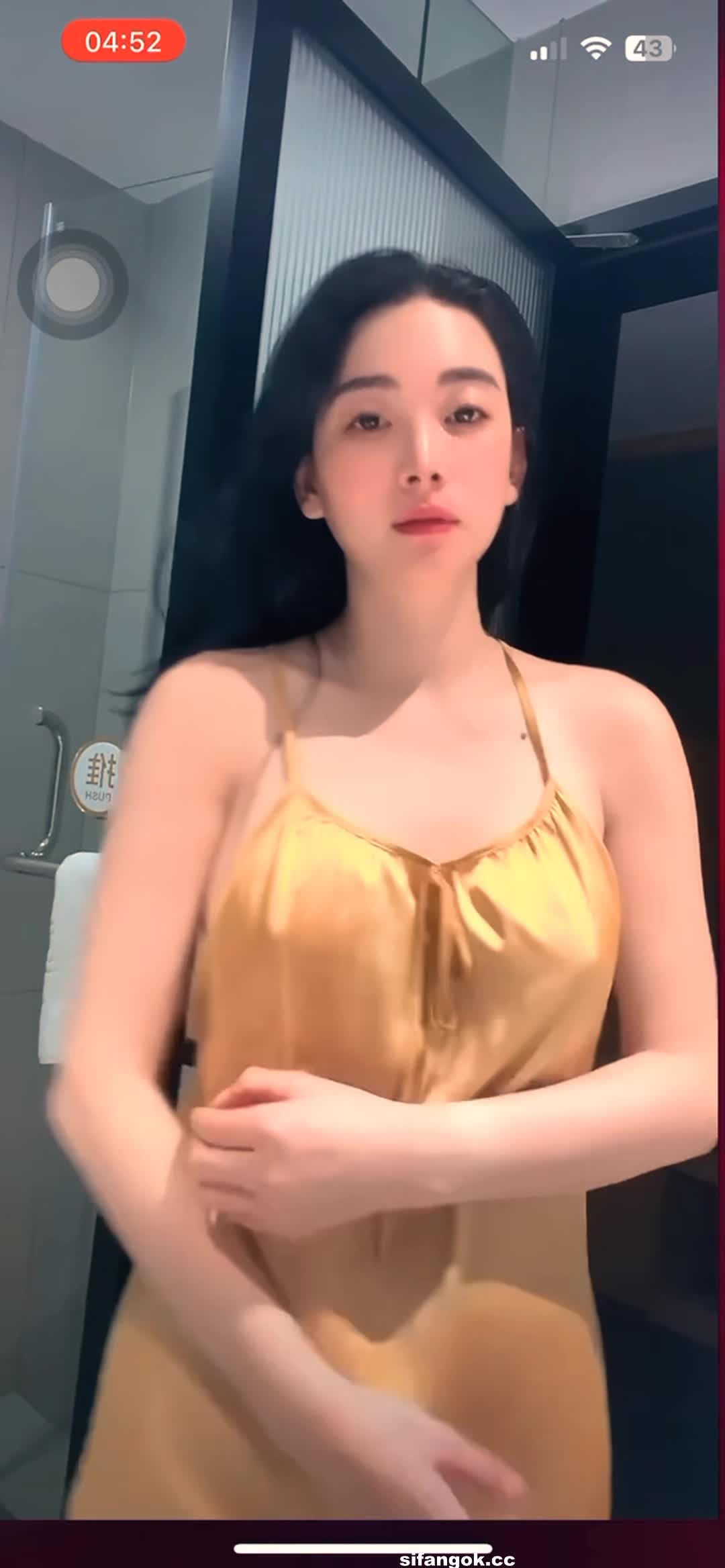 (41)