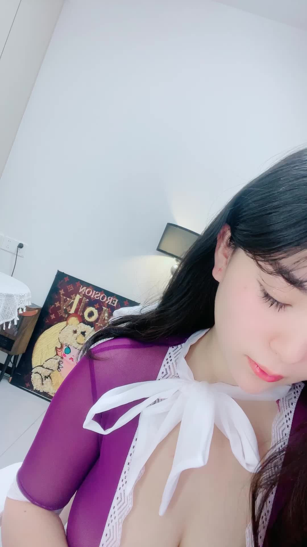 2048.hk@安克娜娜12月23日--1766452007