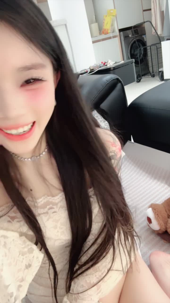 2048.hk@88082727_粉嫩小白兔_20260103_014457