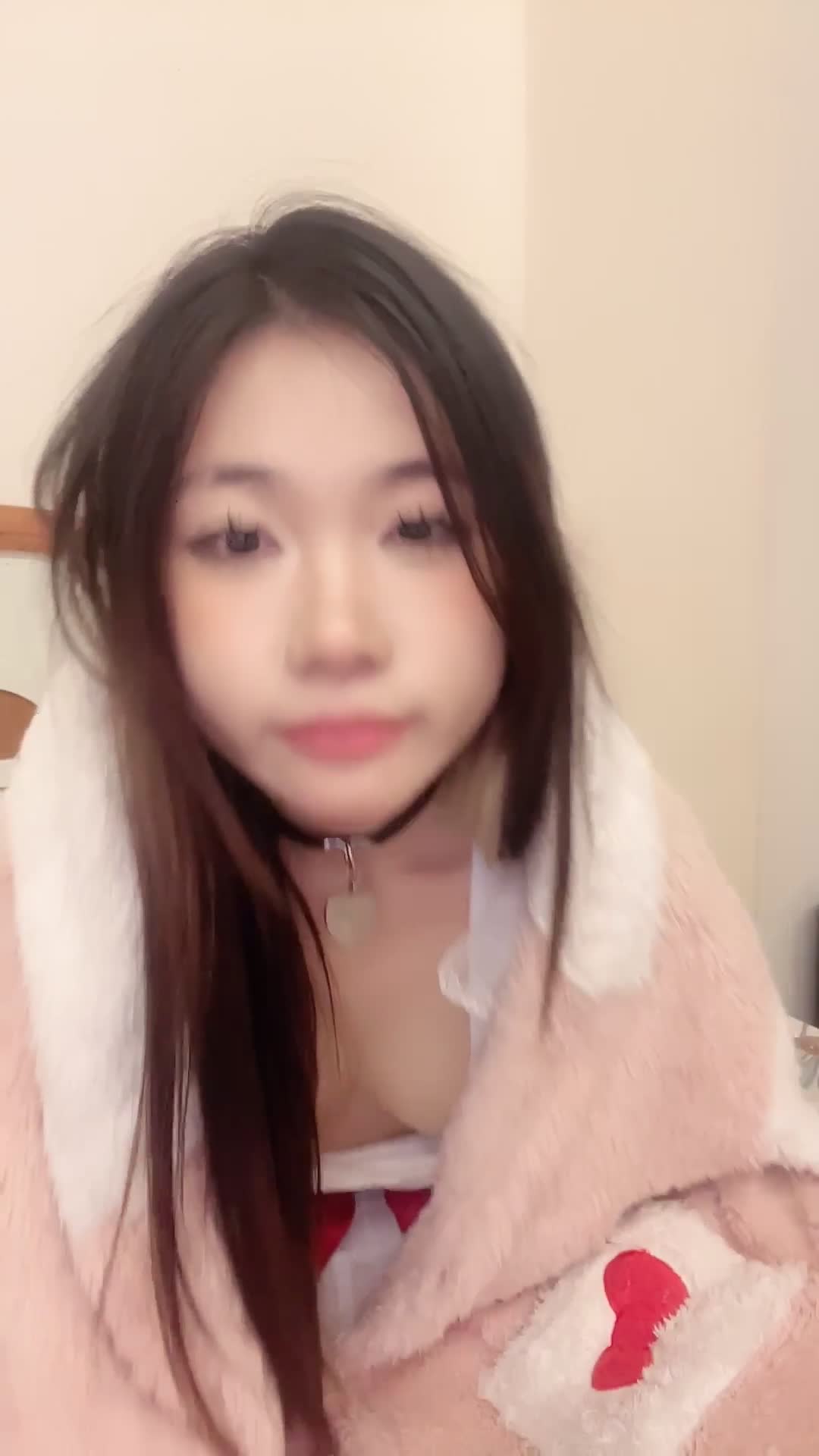 2048.hk@女大猫猫在校_20250226_043153