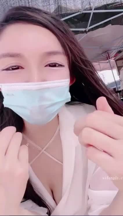 2048.vip-精品推荐 【喷水妹】超级淫荡水嫩的超嫩粉色火热短裤户外露出户外跳弹户外淫荡大秀卫生间狂喷不止