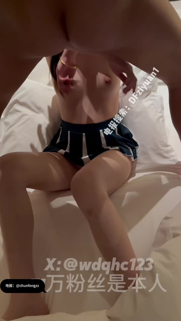 推特博主 我得枪好长 完整版合集4部 推特约炮博主约各种丝袜反差萝莉本群只更新完整版 先关注后在观看 防止失联 为爱发电请多点赞点我查看详情 @ccavxxbot 110W资源一次看个爽