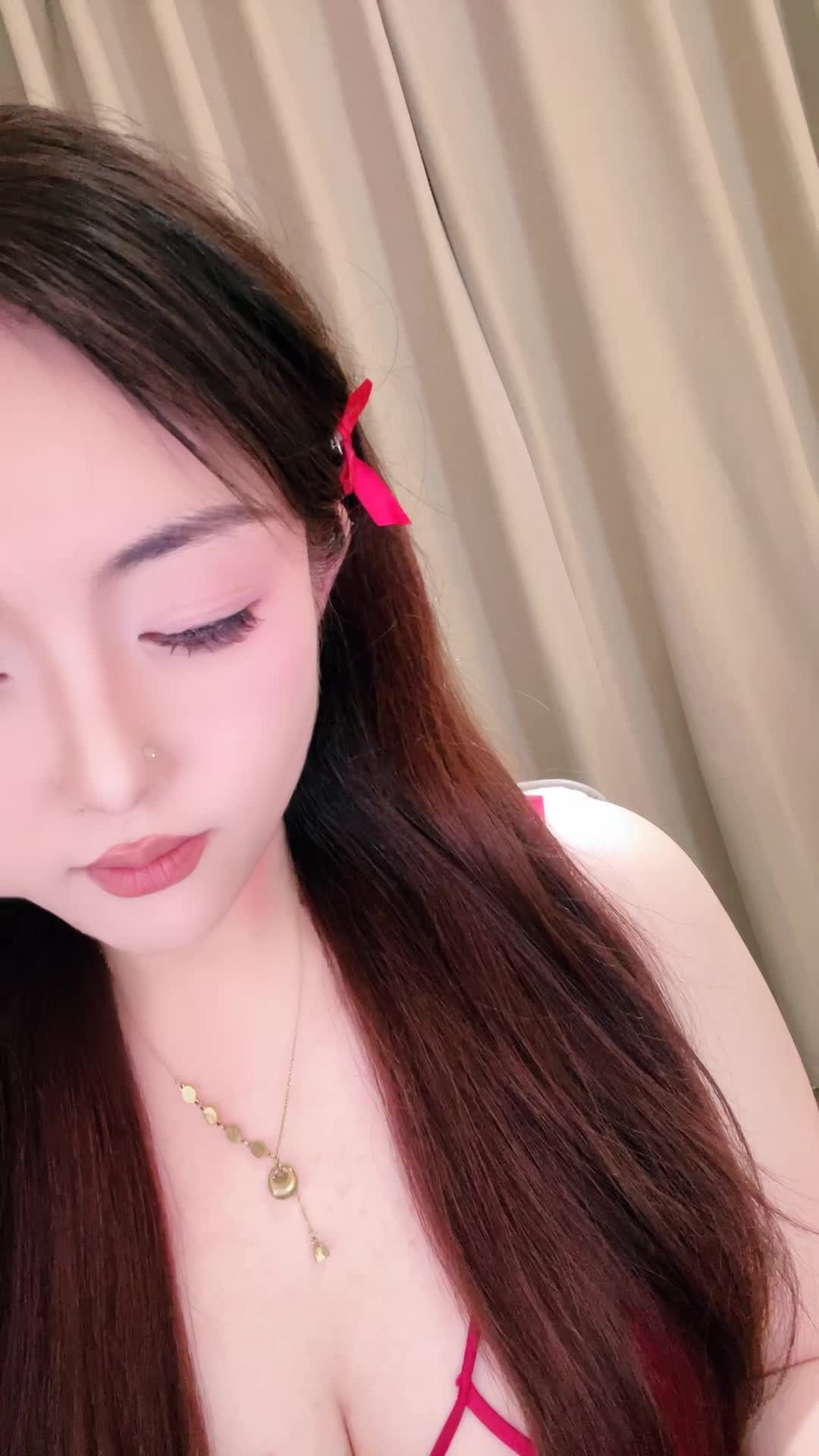 2048.hk@佳佳子2月24日--1771945853