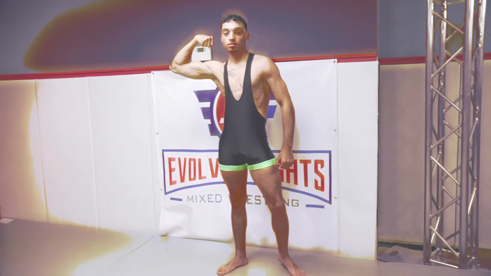 2048.hk@evolvedfights.26.04.03.luna.lovely.vs.amone.bane